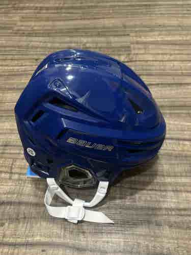 Bauer Re Akt 155 Hockey Helmet, Size Senior Medium