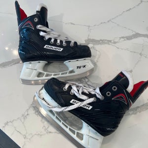 Bauer Junior Vapor X350 Ice Hockey Skates Size 2R