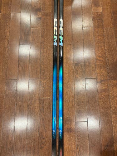 2 Senior CCM JetSpeed FT8 Pro Left Hand Hockey Sticks P29 (New)