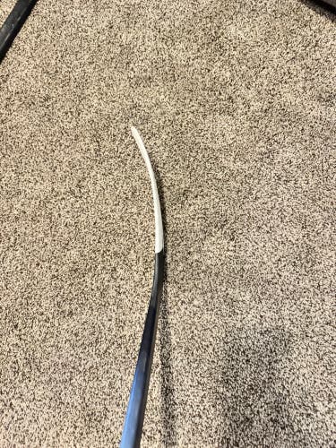 Senior CCM Jetspeed FT7 Pro Right Handed Hockey Stick P28 (Used)