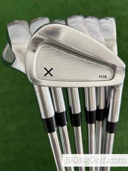 Caley Golf 01 CB Forged Iron Set 4-P / KBS Tour Lite Stiff +1/2