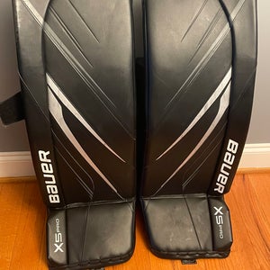 Medium  Bauer Vapor X5 Pro Goalie Leg Pads (Used)