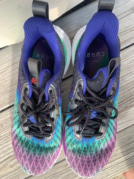 Curry Flow 10 Northern Lights - basketball shoes! | SidelineSwap