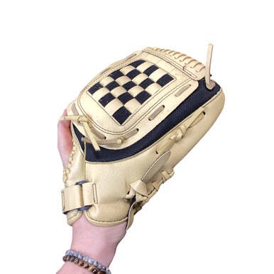 Used DSG BB/SB Glove RH Throw Tan 11 1/2" 11479-S000400531