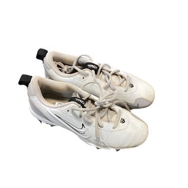 Used Nike BASEBALL CLEAT BB/SB Cleats White Junior 04.5 11479-S000400534