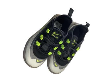 Used Nike Running/X-Train Shoes Y Youth 09.0 11479-S000400527