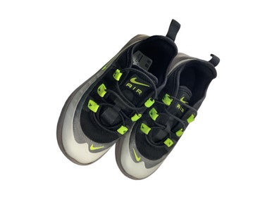 Used Nike Running/X-Train Shoes Y Youth 09.0 11479-S000400527