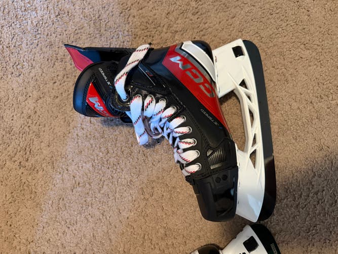 CCM JetSpeed FT6 Pro Hockey Skates Wide Width 8 (New)