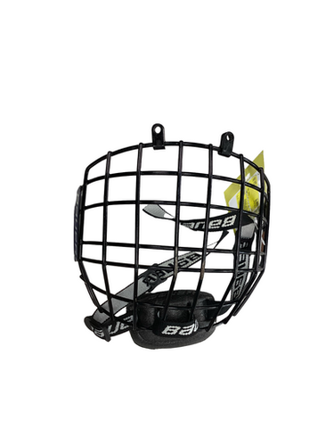 Used Bauer RBE III Hockey Wire Mask Black SM 11613-S000165215