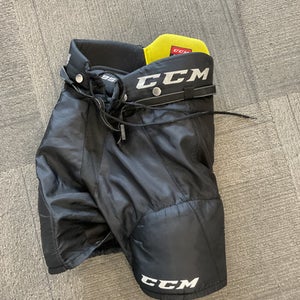 Used CCM Junior Hockey Bottom SM 11614-S000218572