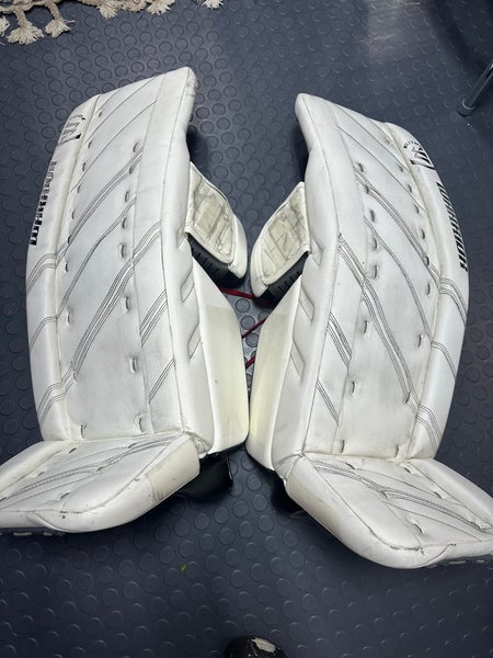 35"  2022 Warrior Ritual G4 Pro Goalie Leg Pads (Used)