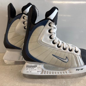 Used Nike V2 Junior Hockey Skate Junior 03 11858-S000077719