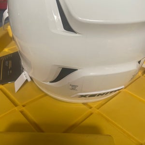 Medium Adult Xenith Shadow Helmet (New) Glossy White