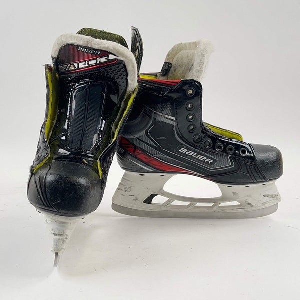 Bauer Vapor X 2.9 Size 3.5 Junior Hockey Skates
