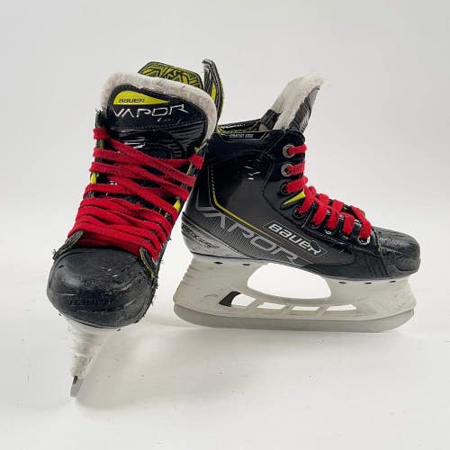 Bauer Vapor 3X Size 2 Youth Hockey Skates