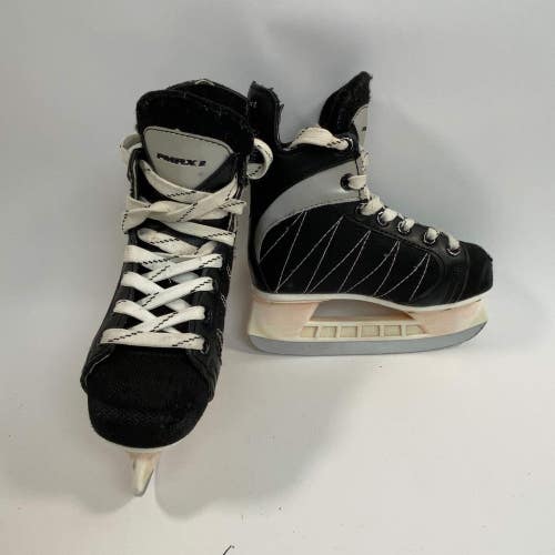 Sher-Wood PMPX2 Size 12Y Youth Hockey Skates