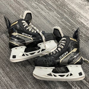 CCM Tacks AS-570 Hockey Skates | Intermediate 4 (Regular)