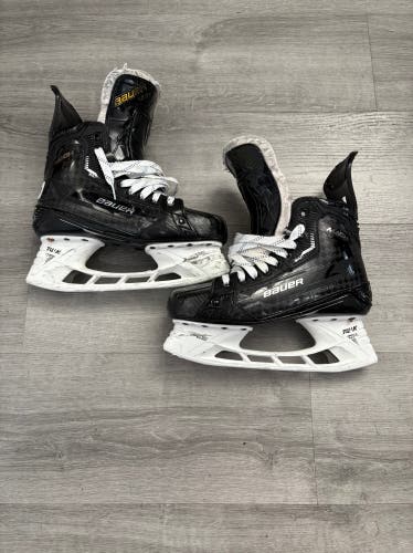 Bauer Supreme Mach Hockey Skates Regular Width Pro Stock Size 6 (Used)