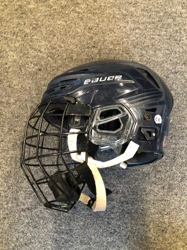 Blue Medium Bauer Re-Akt 85 Helmet (Used)