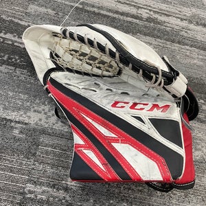 Red Junior CCM Extreme Flex E4.5 Goalie Glove