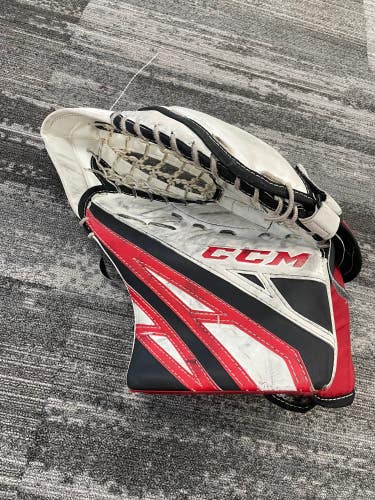Red Junior CCM Extreme Flex E4.5 Goalie Glove