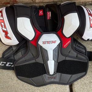 Large Junior CCM JetSpeed FT4 Pro Shoulder Pads (Used)