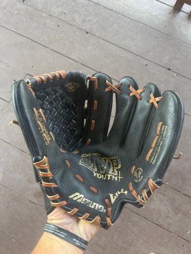 Mizuno MVP Youth Series baseball glove.