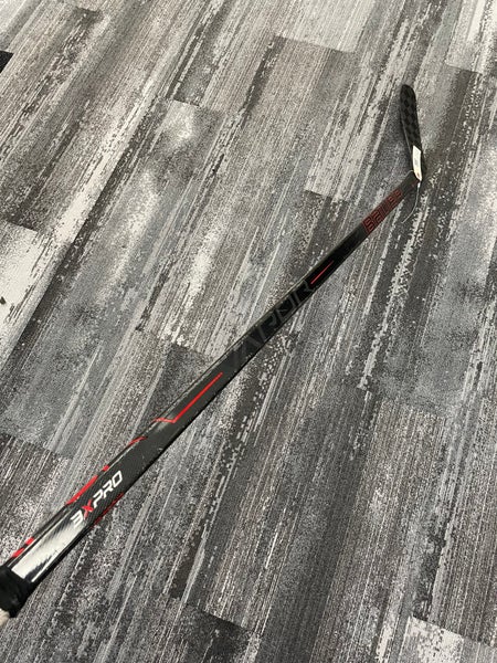 Intermediate Bauer Vapor 3X Pro Hockey Stick Left Hand P88 (Used)