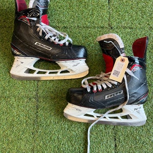 Senior Bauer Vapor X700 Hockey Skates Regular Width 10.0 (Used)