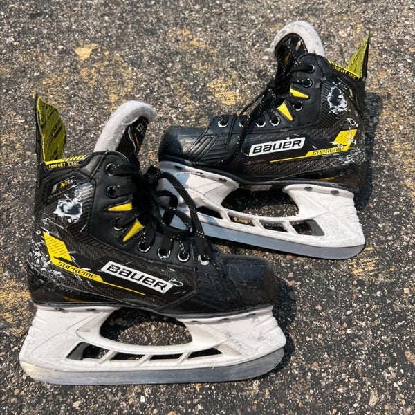 Bauer Supreme M4 Hockey Skates | Size 3 (Used)
