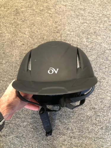 Ovation Deluxe Schooler Equestrian S/M Helmet (Used)