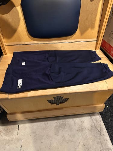 Adidas Prostock Large Navy Hockey Socks & Kobe Navy XL Practice Jersey