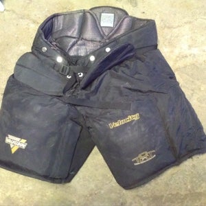 Senior XXL Vaughn Velocity 7500 Hockey Goalie Pants (Used)