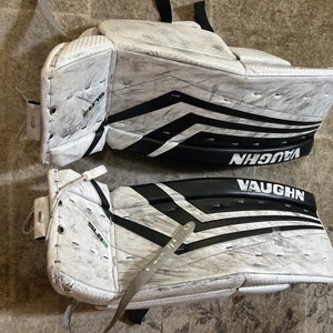 32" Vaughn Ventus SLR2 Pro Goalie Leg Pads (Used)
