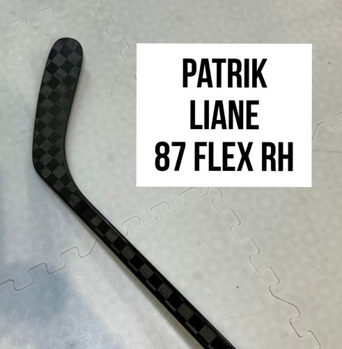 Senior(1x)Right Liane 87 Flex Toe Pattern ProBlackStock™ Blackstock Unbranded Pro Stock Hockey Stick