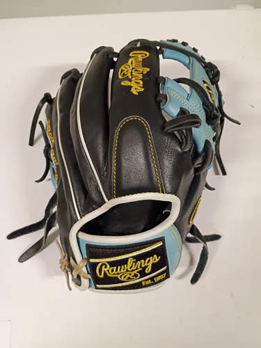 2024 Infield RH Rawlings Heart of the Hide Baseball Glove 11.75" (Used)