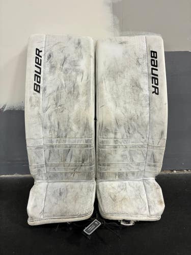 30" Junior Bauer GSX Goalie Leg Pads
