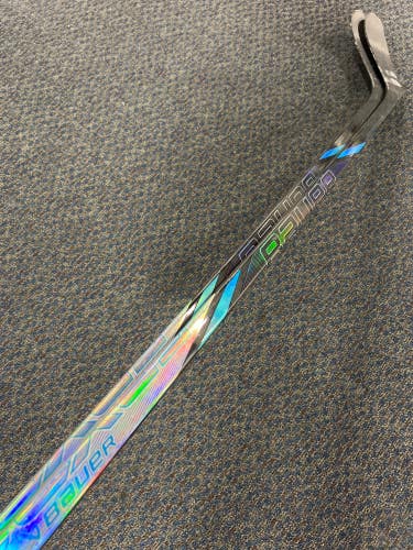 Intermediate Bauer Nexus Tracer Hockey Stick Left Hand P28 (Used) | 2 Pack