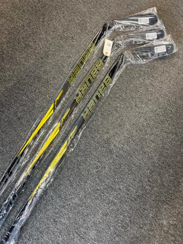 Junior Bauer Supreme 3S Hockey Stick Right Handed P88 - 3 Pack(New)