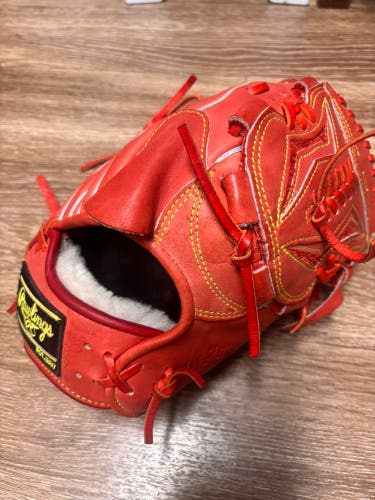 2024 Rawlings RH Pitcher's Heart of the Hide Baseball Glove 11.75" (Used)