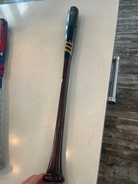 2022 Marucci AP5 Wood Bat    33" (New)
