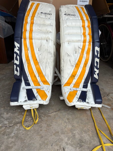 2014  34" CCM Extreme Flex Pro Goalie Leg Pads  (Used)