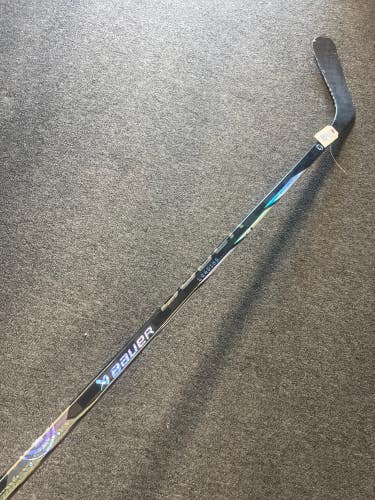 Intermediate Bauer Proto-R Hockey Stick Left Hand P92 (Used)