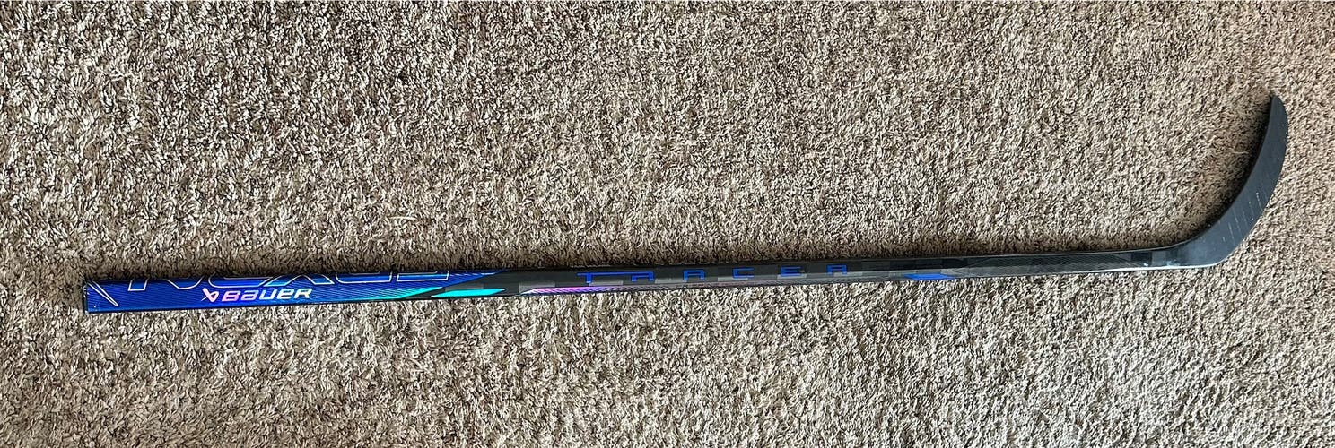 Senior Bauer Nexus Tracer Right Handed Hockey Stick P92 (Used)