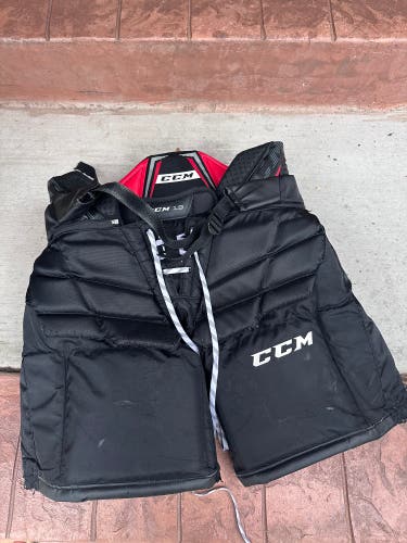 Medium CCM 1.9 Goalie Pants (Used)