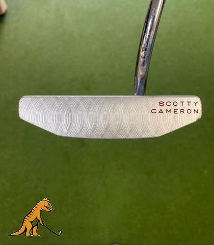 Used RH Scotty Cameron Futura 34 Mallet Putter