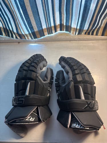 Black STX Surgeon RZR2 Lacrosse Gloves Extra Large (New)