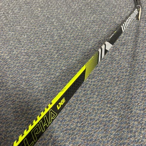 Senior Warrior Alpha LX2 Hockey RH Hockey Stick W02