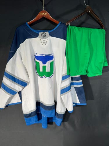 Used Goalie Cut Jersey & Sock Bundle – Senior Size