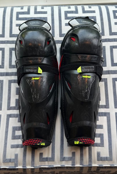 Bauer Vapor Hyperlite 15" Shin Pads (Used)